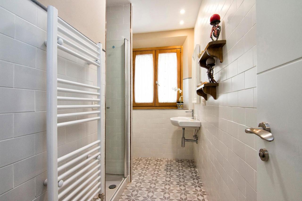 Bright & Elegant Centre 3 Bedroom Appartement