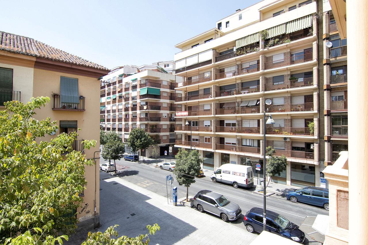Bright & Elegant Centre 3 Bedroom Grenade